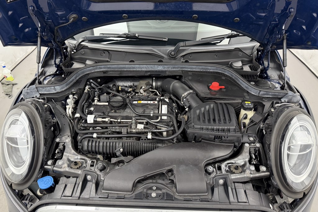 Mini Hatchback Cooper S Exclusive Automatic Petrol Hatchback - Stock Number (1548679) - 29th supplementary image