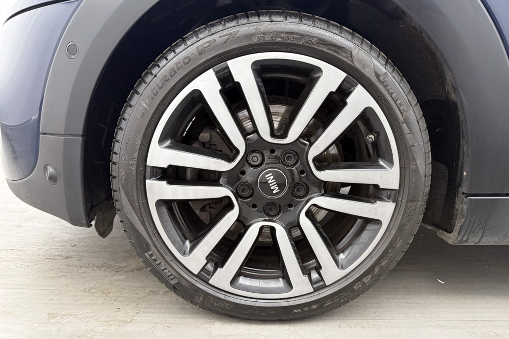 Mini Hatchback Cooper S Exclusive Automatic Petrol Hatchback - Stock Number (1548679) - 33rd supplementary image