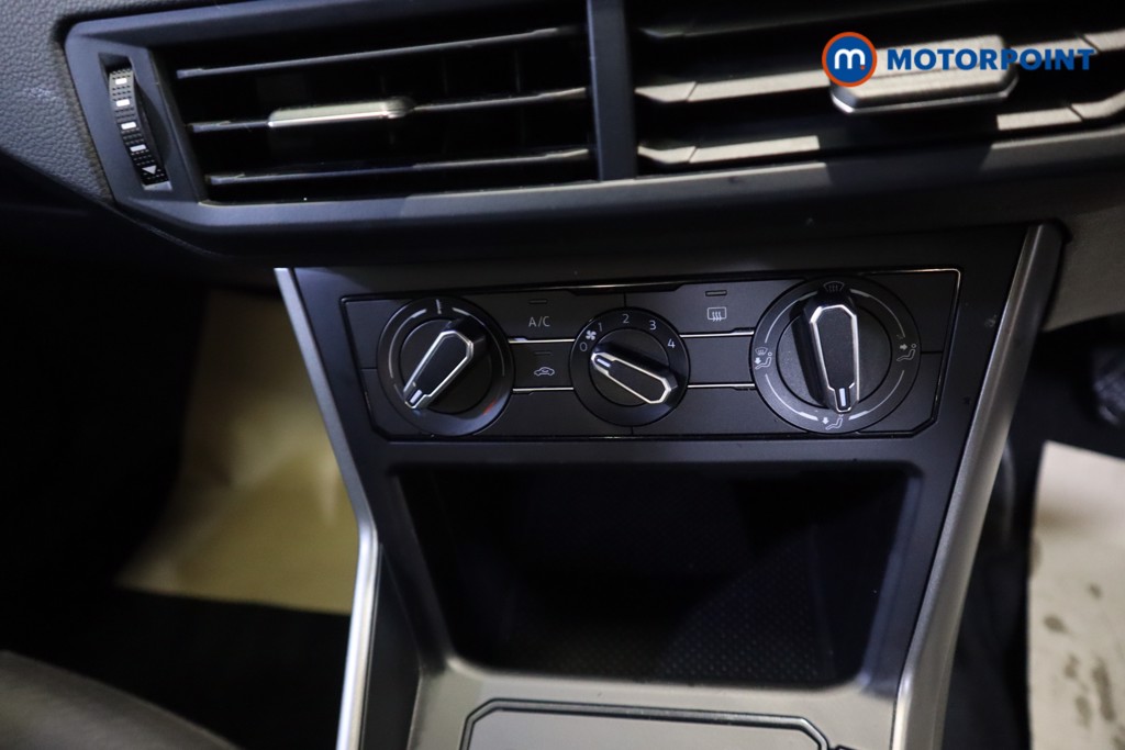 Volkswagen Polo Match Manual Petrol Hatchback - Stock Number (1548758) - 4th supplementary image