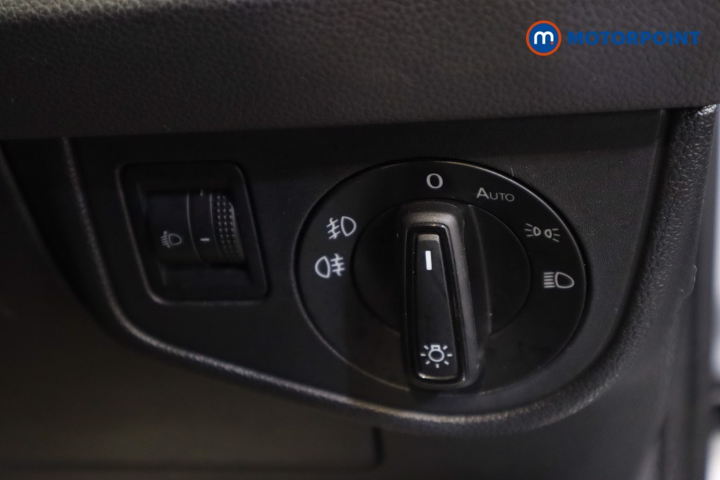 Volkswagen Polo Match Manual Petrol Hatchback - Stock Number (1548758) - 9th supplementary image