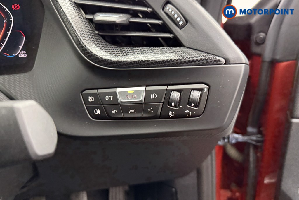 BMW 2 Series Sport Manual Diesel Saloon - Stock Number (1548788) - 15th supplementary image