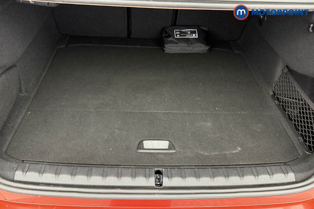 BMW 2 Series Sport Manual Diesel Saloon - Stock Number (1548788) - 20th supplementary image