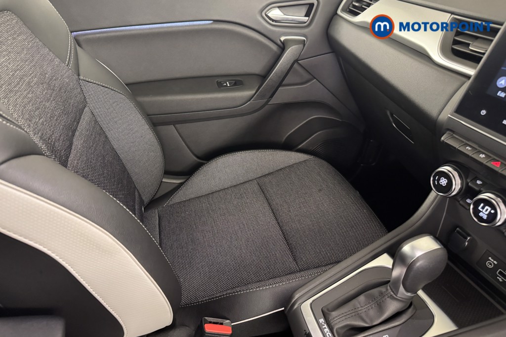 Renault Captur Techno Automatic Petrol-Electric Hybrid SUV - Stock Number (1549149) - 11th supplementary image