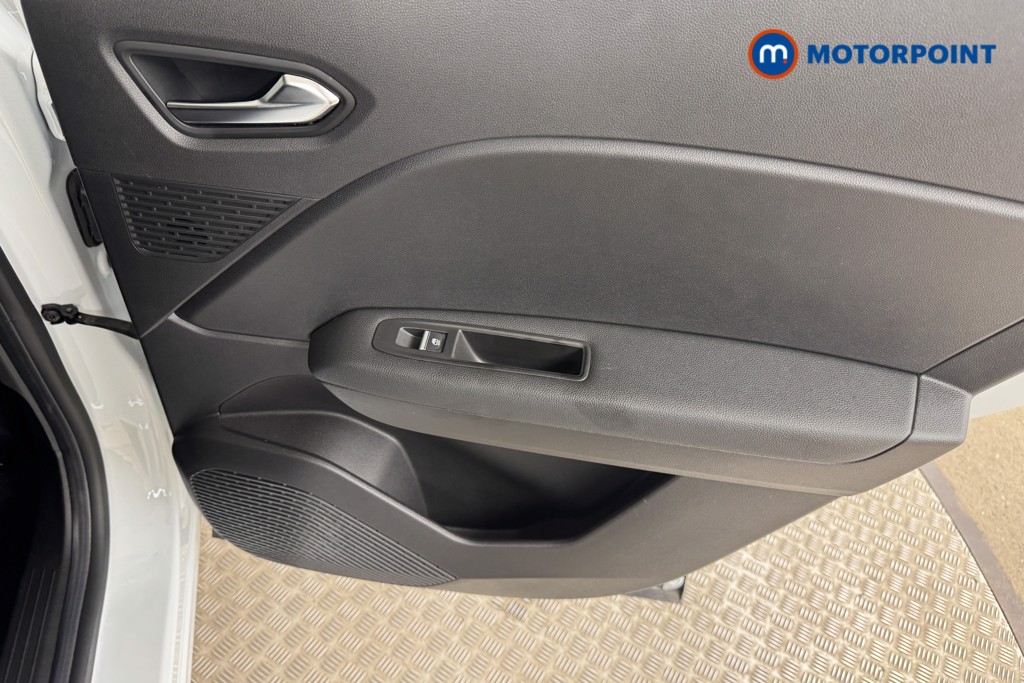 Renault Captur Techno Automatic Petrol-Electric Hybrid SUV - Stock Number (1549149) - 15th supplementary image