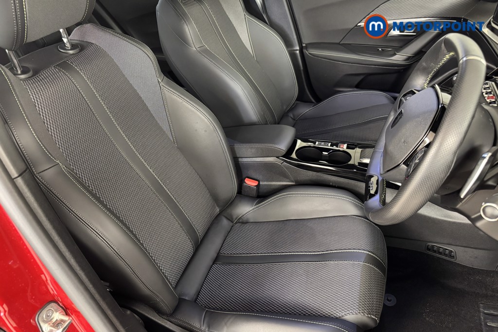 Peugeot 2008 GT Automatic Petrol-Electric Hybrid SUV - Stock Number (1549982) - 5th supplementary image