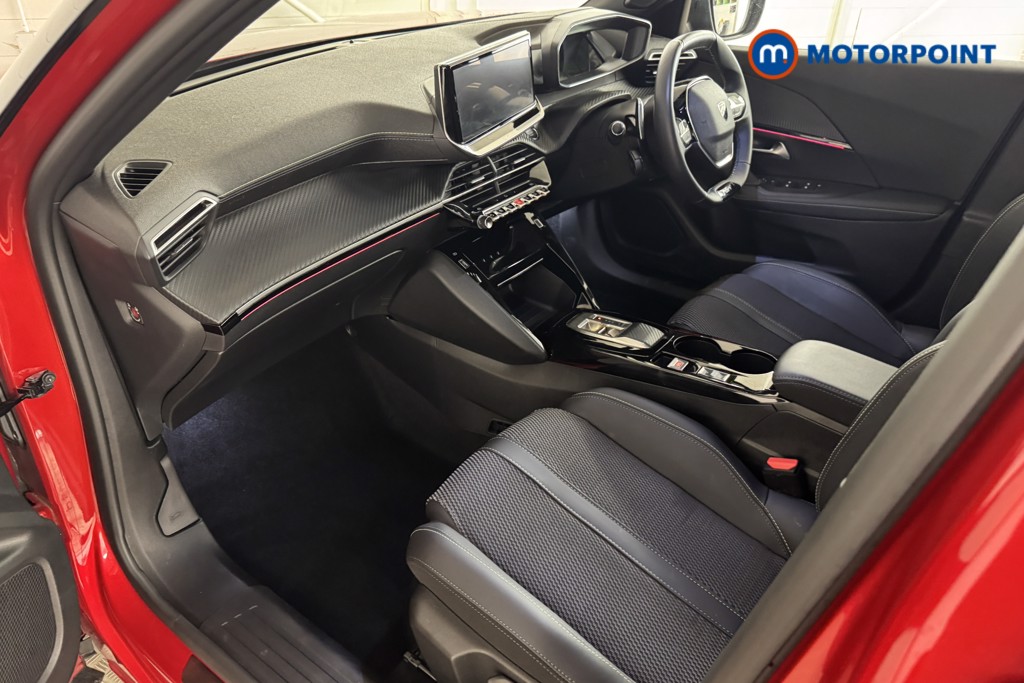 Peugeot 2008 GT Automatic Petrol-Electric Hybrid SUV - Stock Number (1549982) - 7th supplementary image