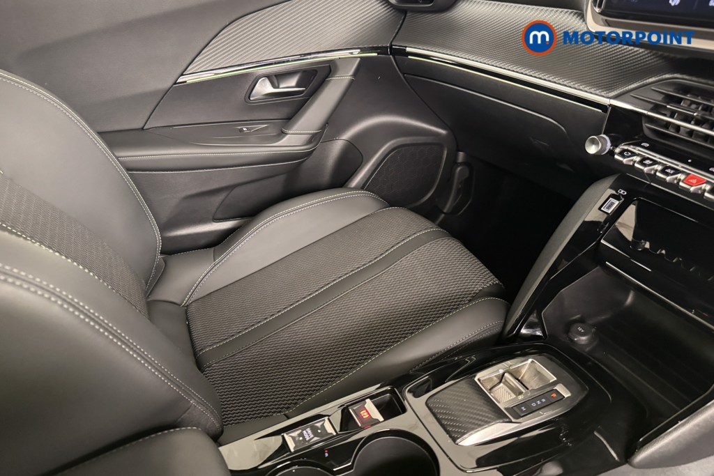 Peugeot 2008 GT Automatic Petrol SUV - Stock Number (1550011) - 11th supplementary image