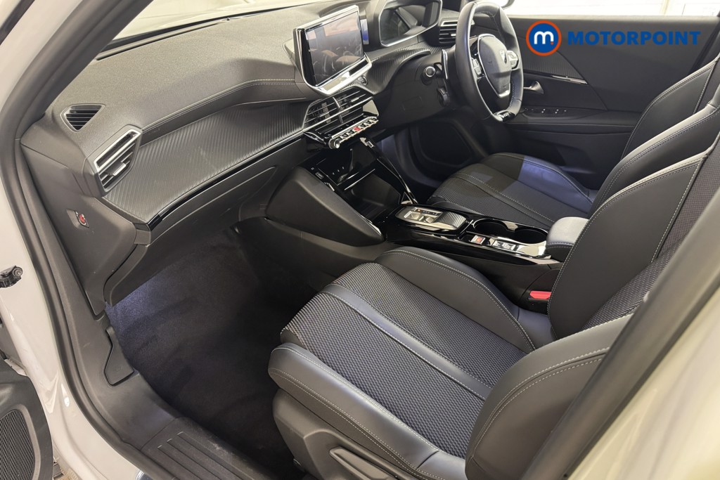 Peugeot 2008 GT Automatic Petrol SUV - Stock Number (1550021) - 7th supplementary image