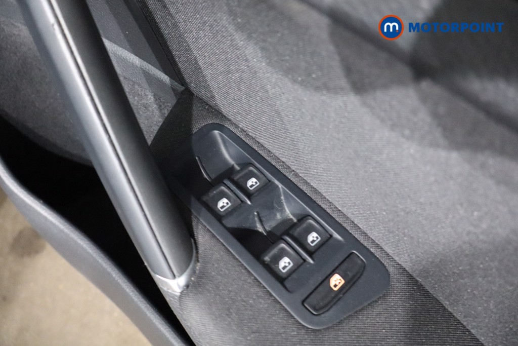 Volkswagen Golf Match Edition Manual Petrol Hatchback - Stock Number (1550178) - 23rd supplementary image