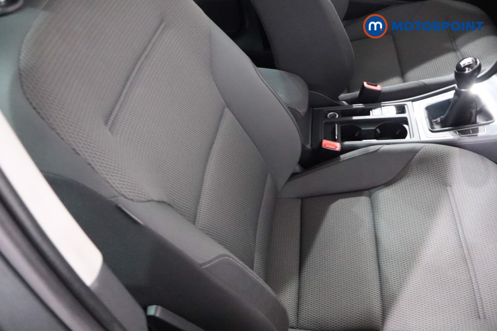 Volkswagen Golf Match Edition Manual Petrol Hatchback - Stock Number (1550178) - 25th supplementary image
