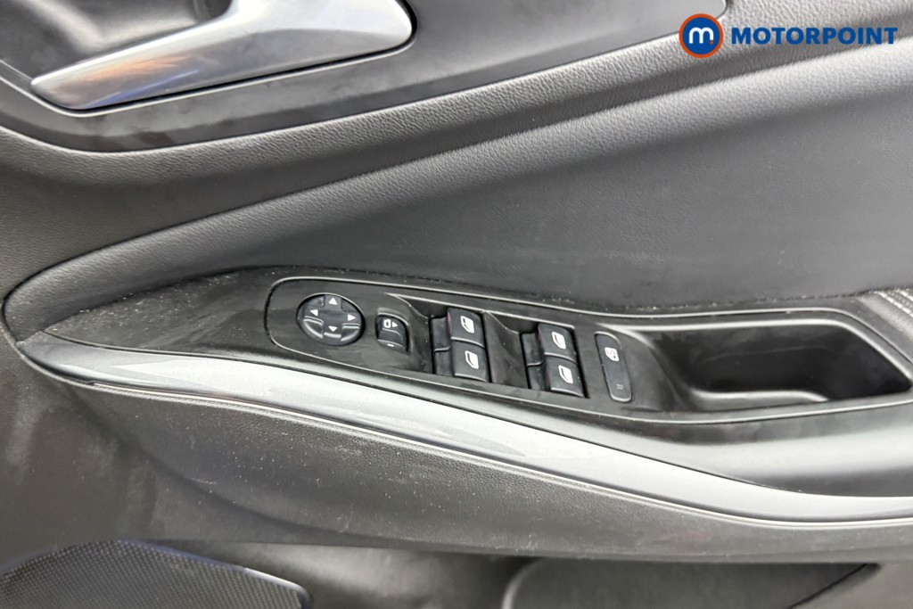 Vauxhall Grandland X Sri Nav Manual Petrol SUV - Stock Number (1550204) - 16th supplementary image