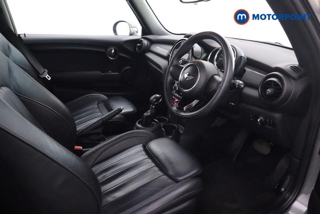 Mini Hatchback Cooper Automatic Petrol Hatchback - Stock Number (1550531) - 3rd supplementary image