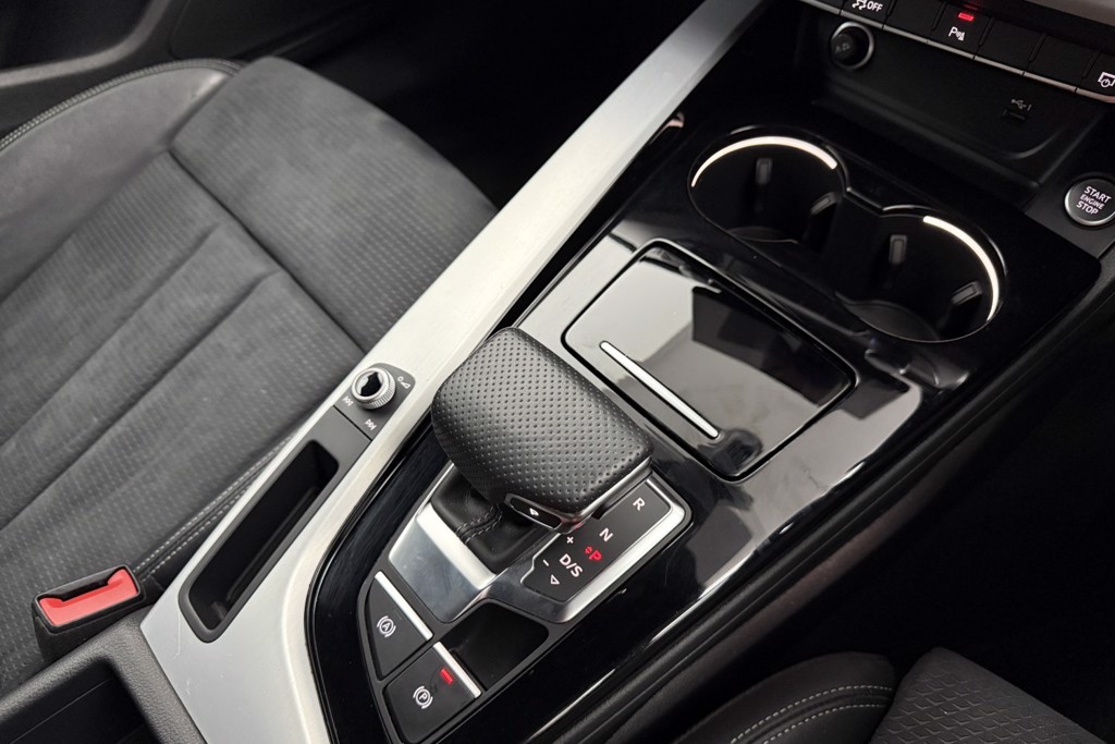 Audi A4 S Line Automatic Petrol Saloon - Stock Number (1550961) - 19th supplementary image