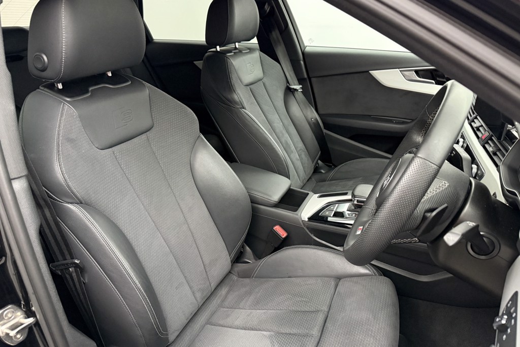 Audi A4 S Line Automatic Petrol Saloon - Stock Number (1550961) - 24th supplementary image