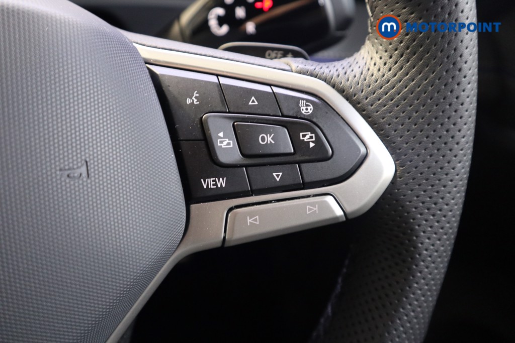 Volkswagen Tiguan R-Line Automatic Diesel SUV - Stock Number (1550974) - 4th supplementary image