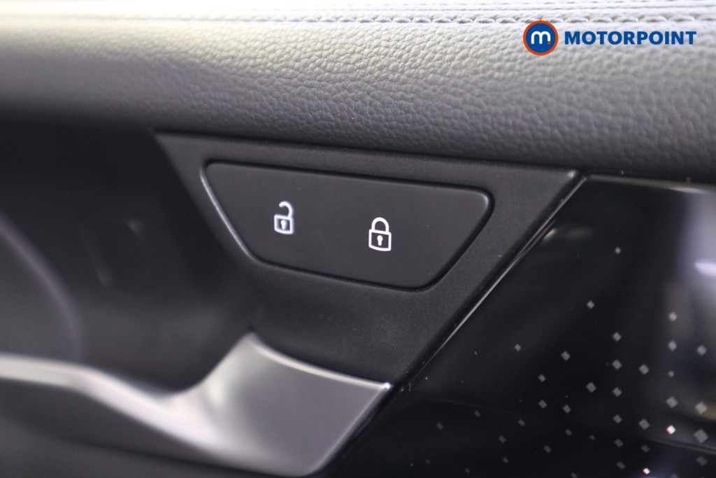 Volkswagen Tiguan R-Line Automatic Diesel SUV - Stock Number (1550974) - 10th supplementary image
