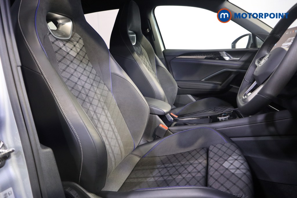 Volkswagen Tiguan R-Line Automatic Diesel SUV - Stock Number (1550974) - 12th supplementary image