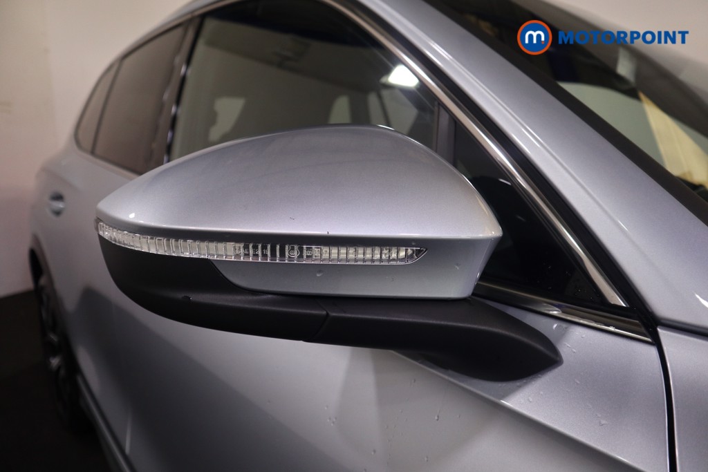 Volkswagen Tiguan R-Line Automatic Diesel SUV - Stock Number (1550974) - 24th supplementary image