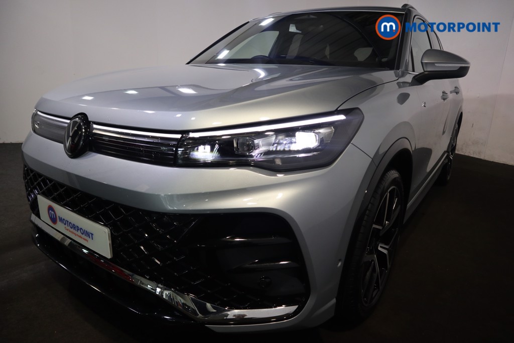 Volkswagen Tiguan R-Line Automatic Diesel SUV - Stock Number (1550974) - 27th supplementary image