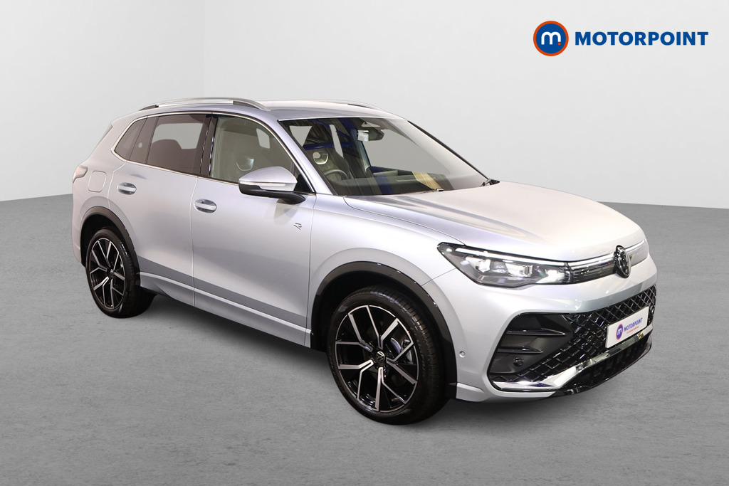 Volkswagen Tiguan R-Line Automatic Diesel SUV - Stock Number (1550974) - Drivers side front corner