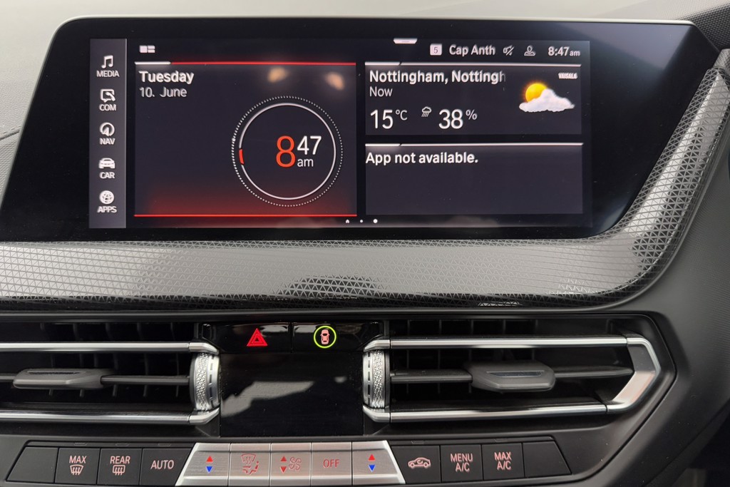 BMW 2 Series Sport Manual Petrol Saloon - Stock Number (1551013) - 14th supplementary image