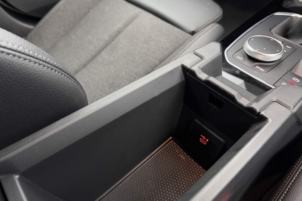 BMW 2 Series Sport Manual Petrol Saloon - Stock Number (1551013) - 20th supplementary image