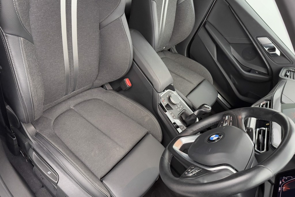 BMW 2 Series Sport Manual Petrol Saloon - Stock Number (1551013) - 24th supplementary image