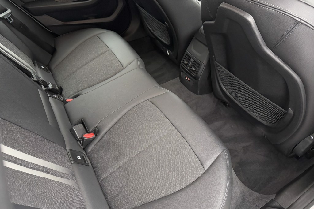 BMW 2 Series Sport Manual Petrol Saloon - Stock Number (1551013) - 26th supplementary image