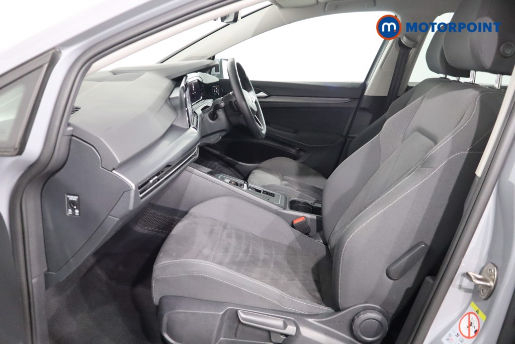 Volkswagen Golf Style Automatic Petrol Hatchback - Stock Number (1551612) - 4th supplementary image