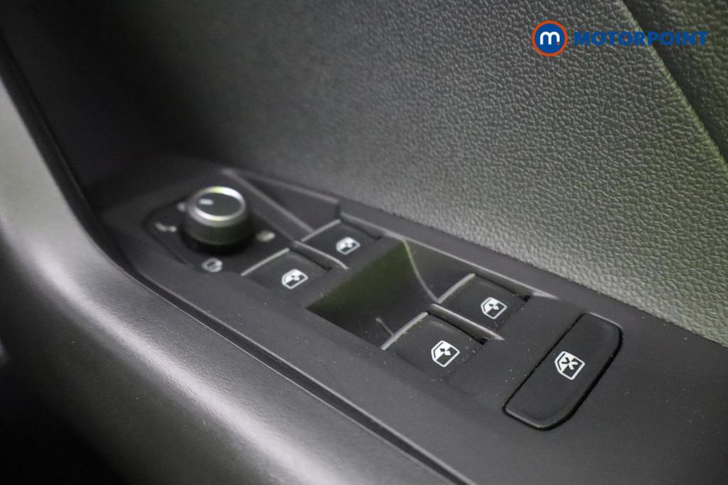 Volkswagen T-Cross SEL Manual Petrol SUV - Stock Number (1551846) - 12th supplementary image