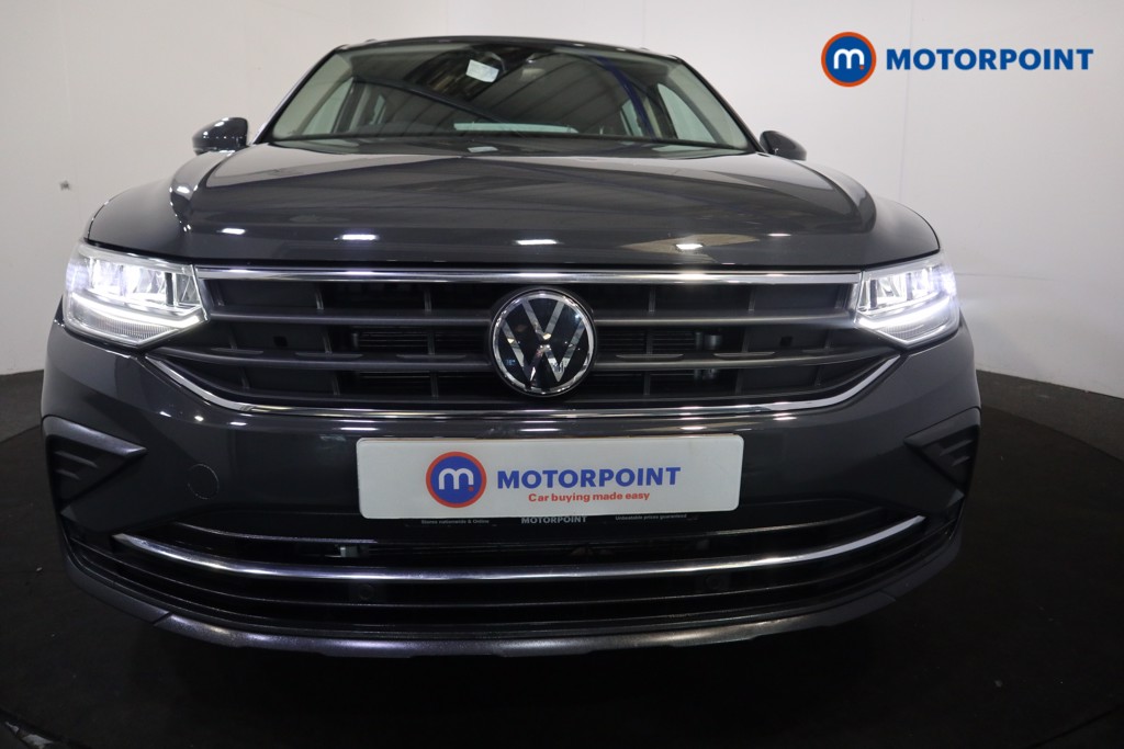 Volkswagen Tiguan Life Automatic Petrol SUV - Stock Number (1551983) - 25th supplementary image
