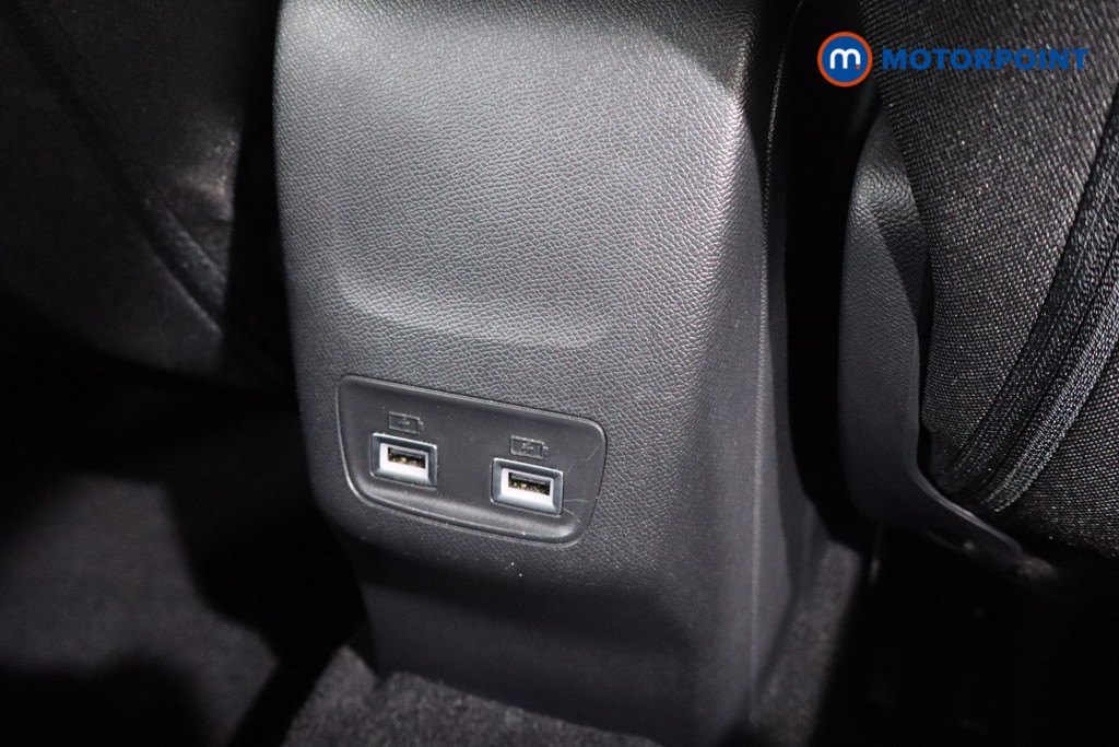 Peugeot 208 Allure Premium Manual Petrol Hatchback - Stock Number (1551990) - 17th supplementary image