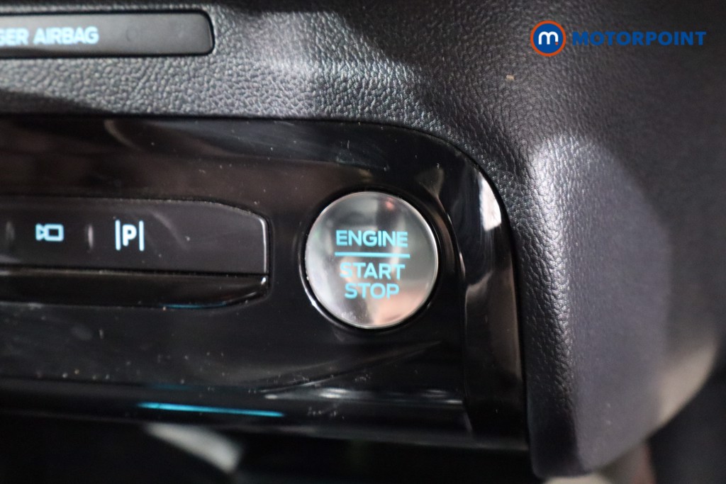 Ford Kuga St-Line Automatic Petrol Plug-In Hybrid SUV - Stock Number (1552001) - 17th supplementary image