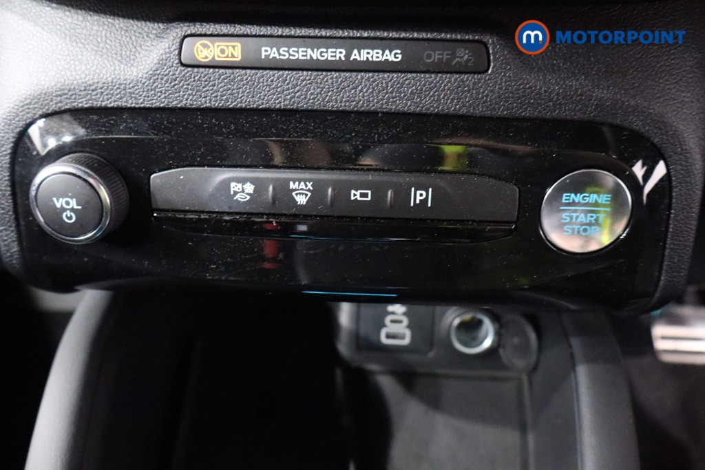 Ford Kuga St-Line X Automatic Petrol Plug-In Hybrid SUV - Stock Number (1552004) - 14th supplementary image