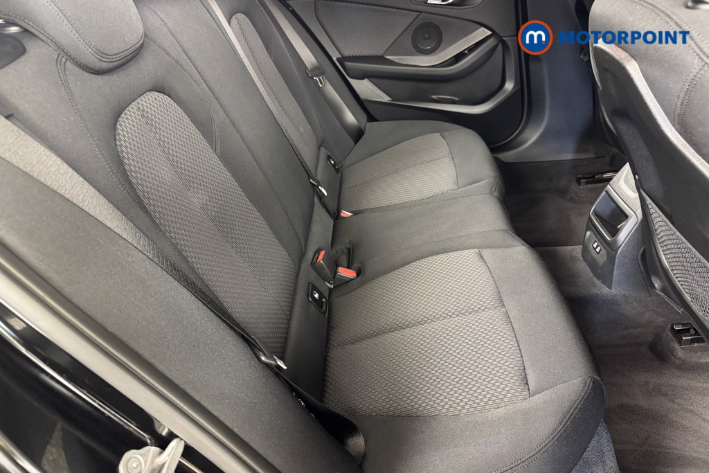 BMW 1 Series SE Manual Petrol Hatchback - Stock Number (1552128) - 4th supplementary image