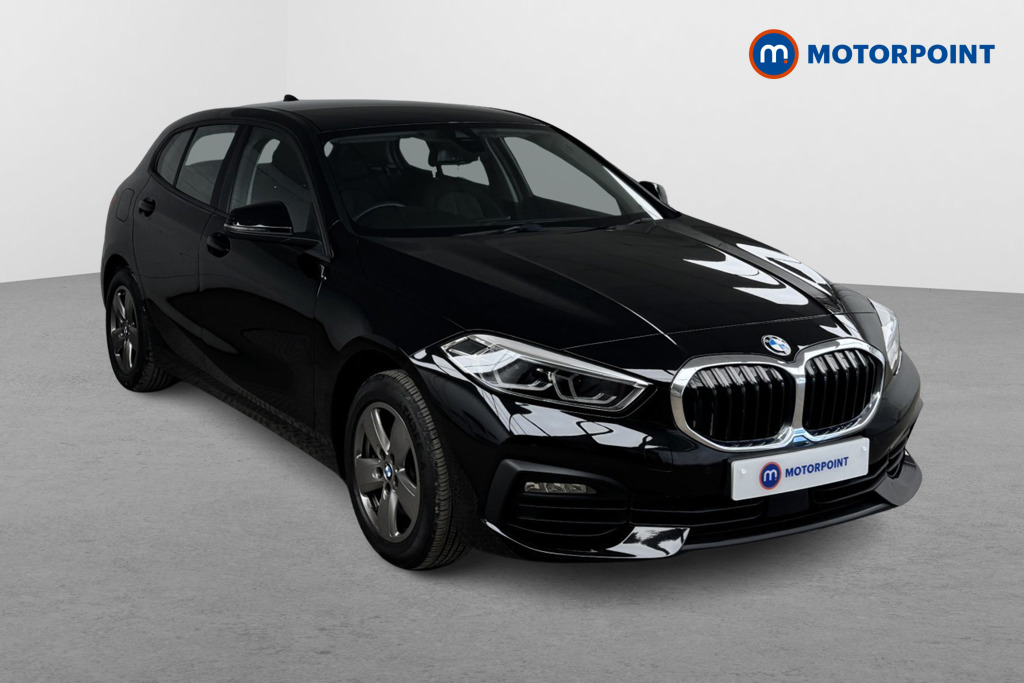 BMW 1 Series SE Manual Petrol Hatchback - Stock Number (1552128) - Drivers side front corner