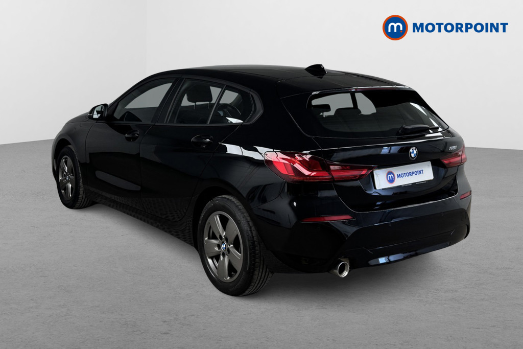 BMW 1 Series SE Manual Petrol Hatchback - Stock Number (1552128) - Passenger side rear corner
