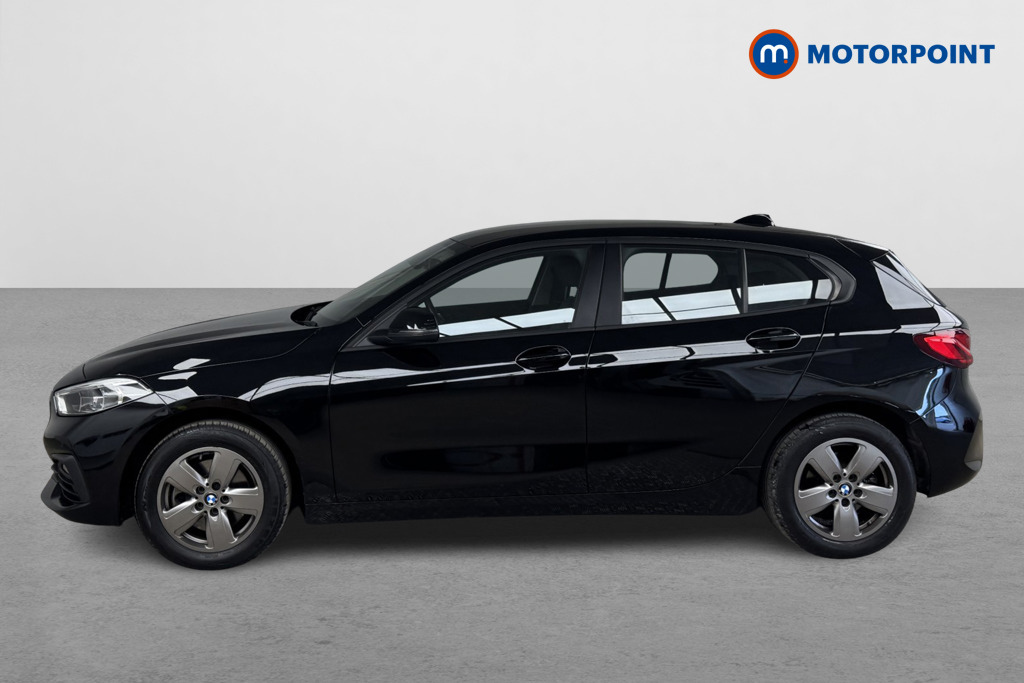 BMW 1 Series SE Manual Petrol Hatchback - Stock Number (1552128) - Passenger side