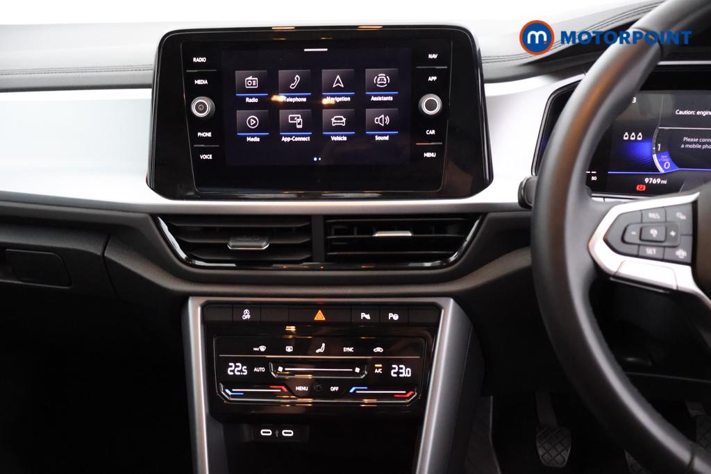 Volkswagen T-Roc Life Manual Petrol SUV - Stock Number (1552605) - 5th supplementary image
