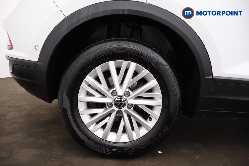 Volkswagen T-Roc Life Manual Petrol SUV - Stock Number (1552605) - 17th supplementary image
