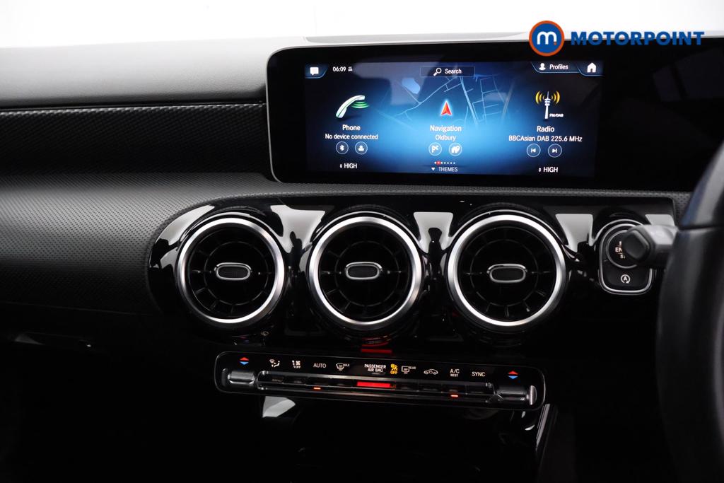 Mercedes-Benz A Class Sport Automatic Diesel Hatchback - Stock Number (1553222) - 5th supplementary image