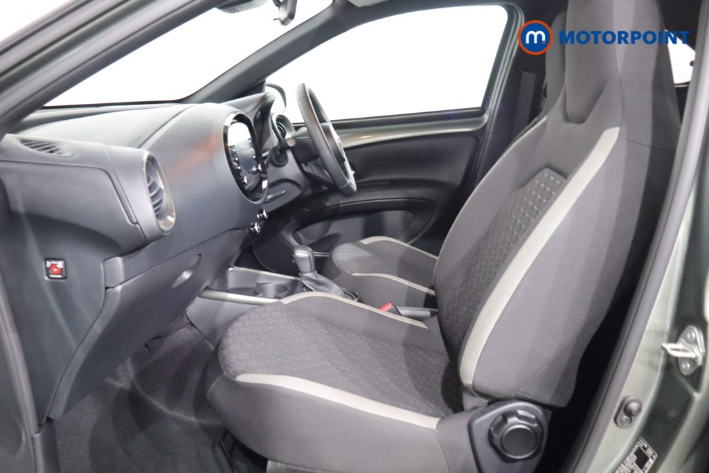 Toyota Aygo X Edge Automatic Petrol Hatchback - Stock Number (1553679) - 4th supplementary image