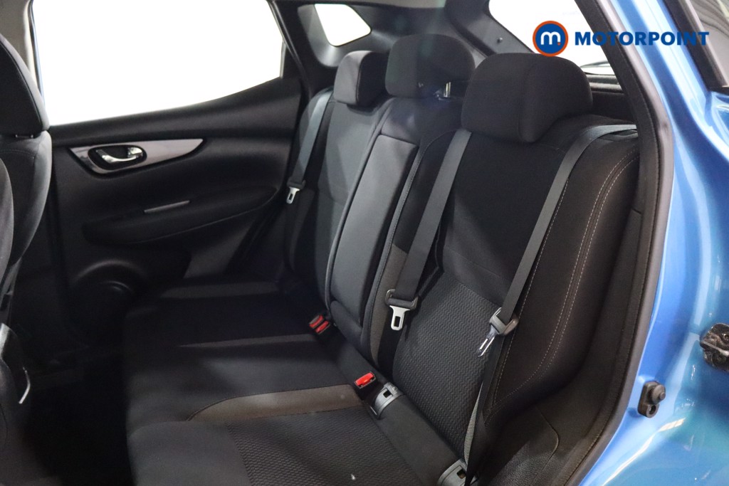 Nissan Qashqai Acenta Premium Manual Diesel SUV - Stock Number (1524816) - 15th supplementary image
