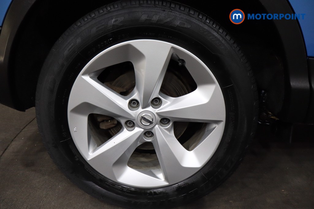 Nissan Qashqai Acenta Premium Manual Diesel SUV - Stock Number (1524816) - 19th supplementary image