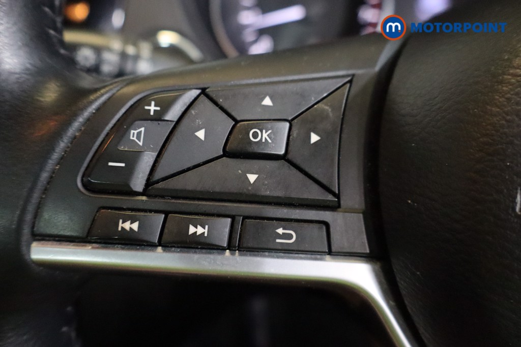 Nissan Qashqai N-Connecta Automatic Petrol SUV - Stock Number (1525081) - 7th supplementary image