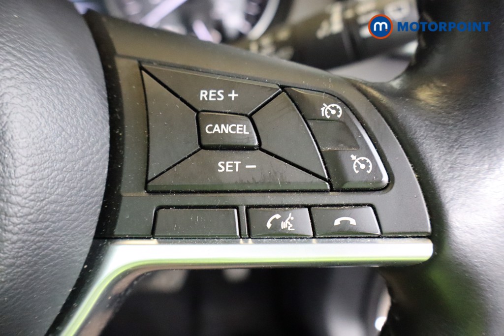 Nissan Qashqai N-Connecta Automatic Petrol SUV - Stock Number (1525081) - 8th supplementary image