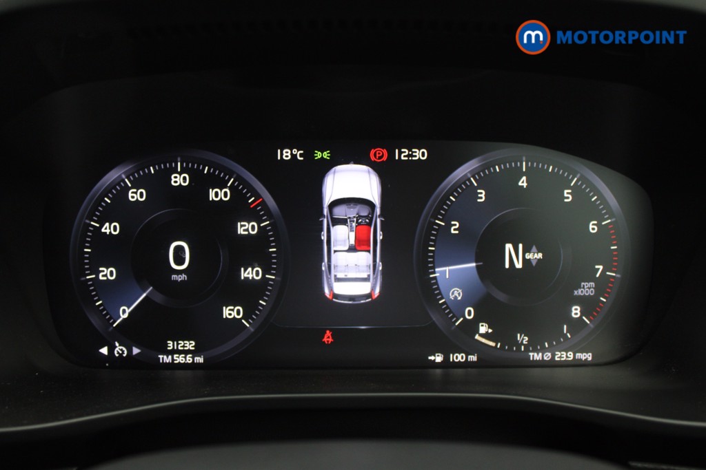 Volvo Xc40 R Design Manual Petrol SUV - Stock Number (1535883) - 4th supplementary image