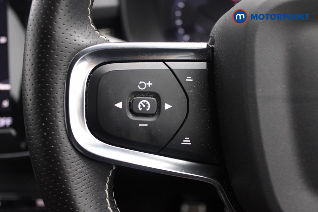 Volvo Xc40 R Design Manual Petrol SUV - Stock Number (1535883) - 12th supplementary image