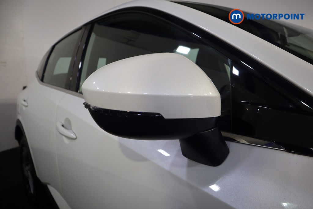 Nissan Qashqai Acenta Premium Manual Petrol SUV - Stock Number (1535909) - 22nd supplementary image