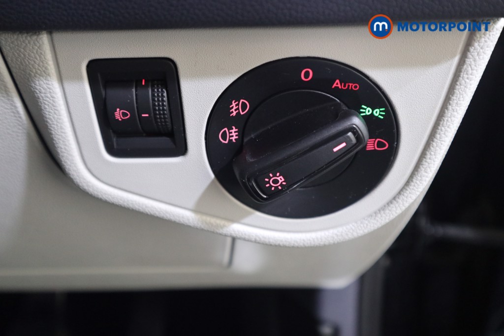 Volkswagen Polo Beats Manual Petrol Hatchback - Stock Number (1538861) - 9th supplementary image